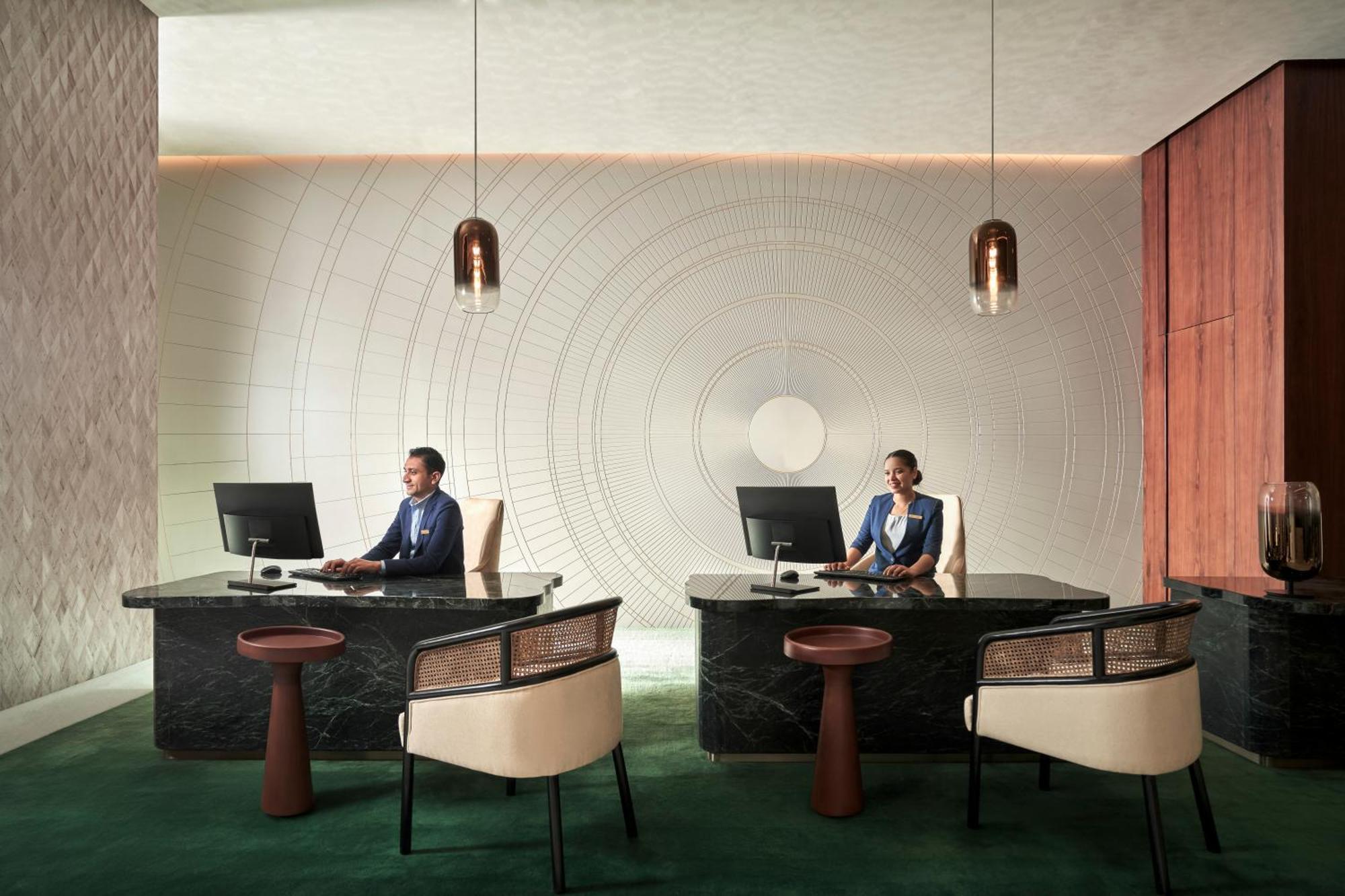 Anantara Downtown 5*